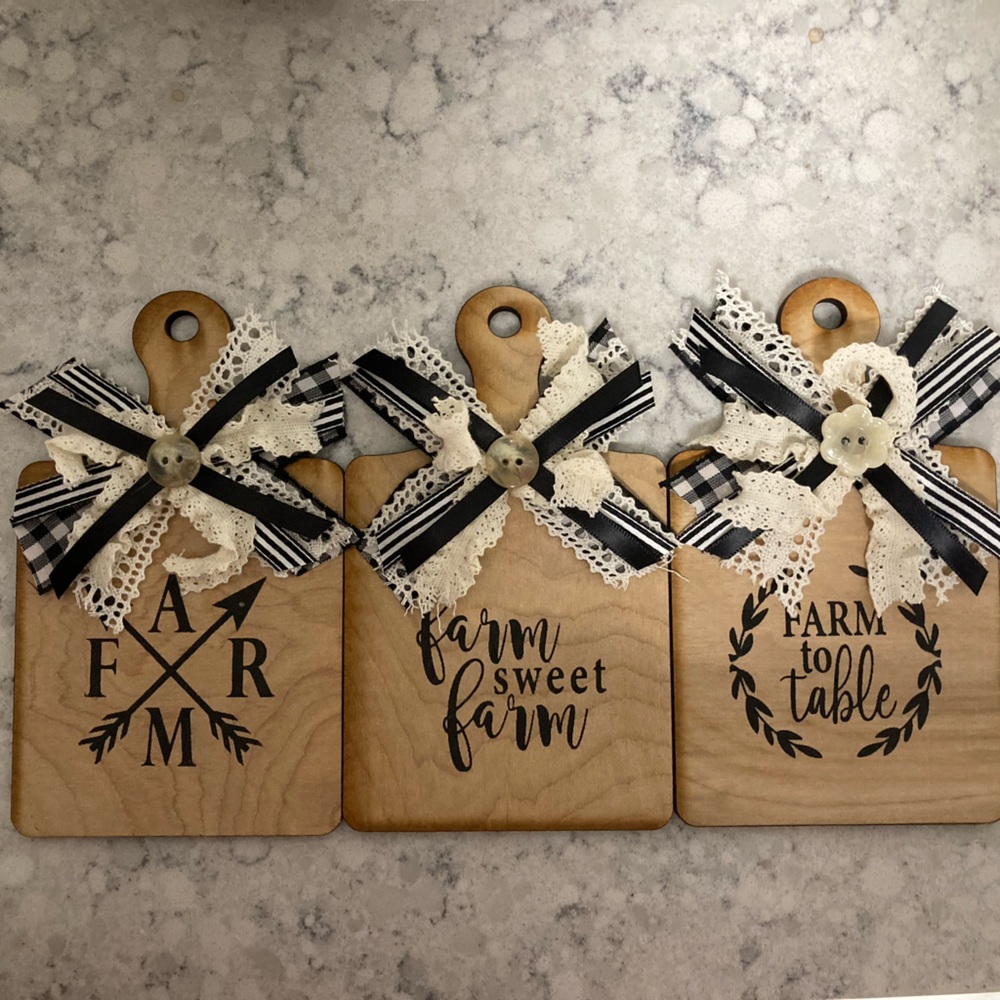 Set of 3 Farmhouse Mini Cutting Boards…Great for Tiered Tray Decor
